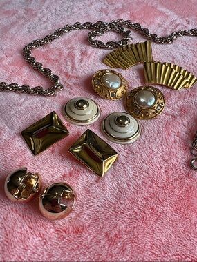 VINTAGE Costume Jewelry.
Jones NY, Craft (stamped).
Solid and Heavy. 
Vintage!!